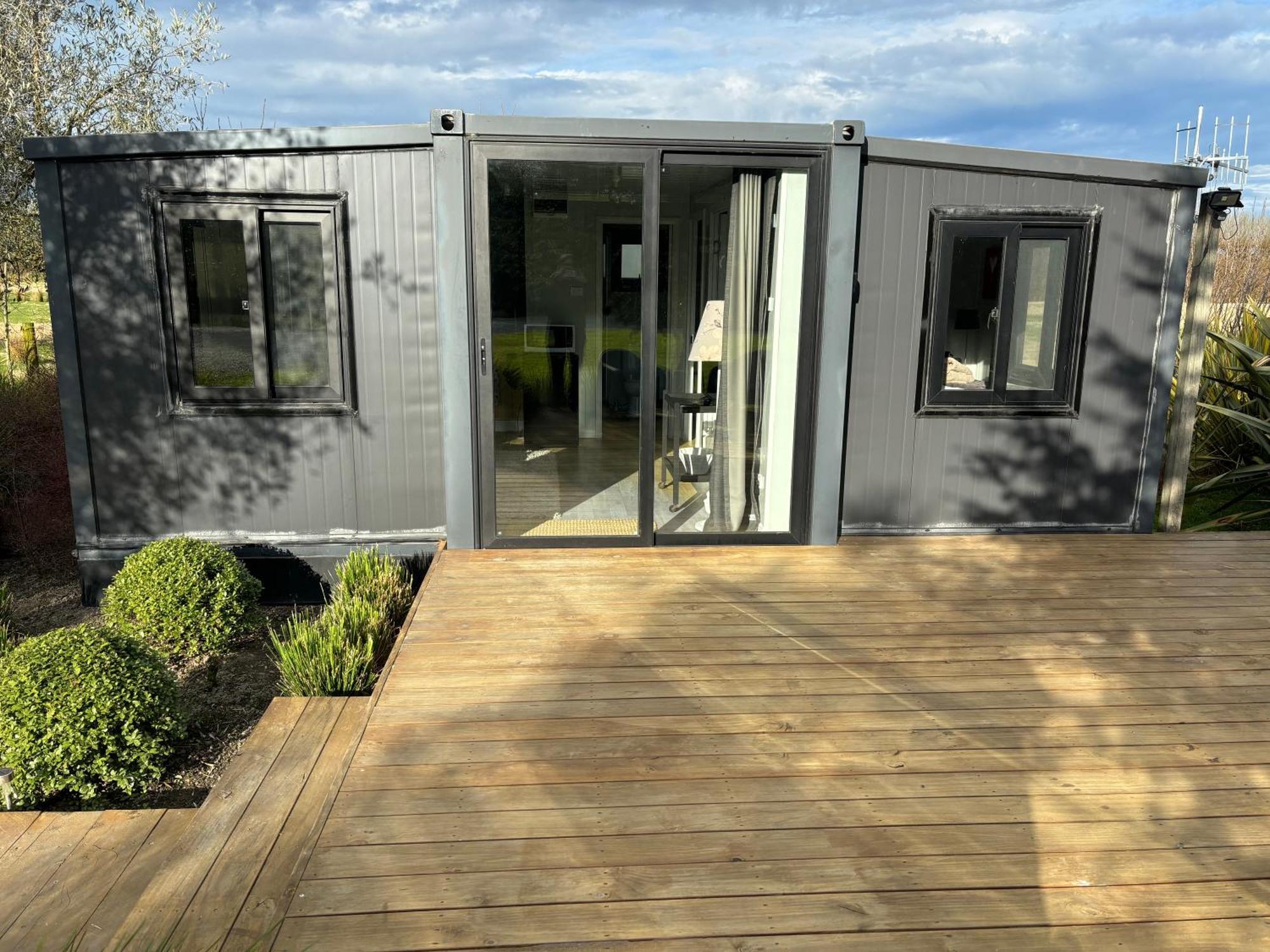 Ferienwohnung Adorable Little Container House Hastings Exterior foto